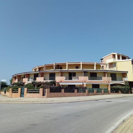 Bilocale Olbiamare Apartment Exterior foto